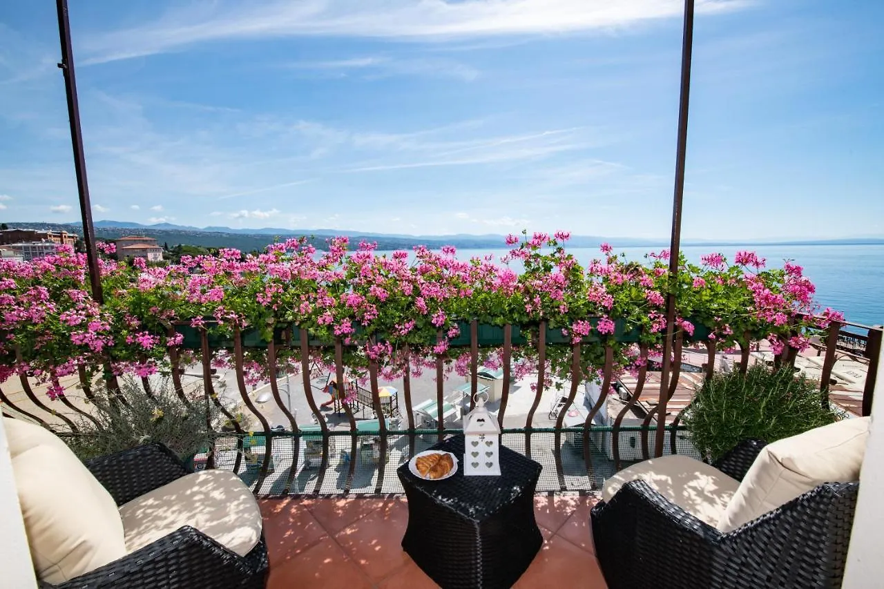 Apartment Opatija Slatina Beach